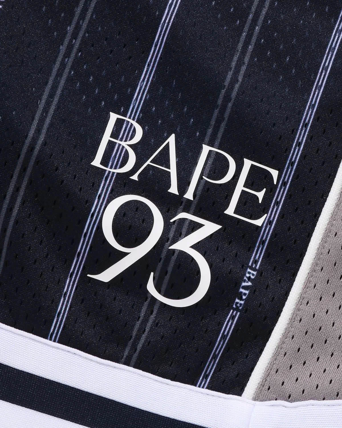 A BATHING APE Men Shorts Multilogo Reversible Relaxed Fit Sweat Shorts Navy - Hình ảnh 4