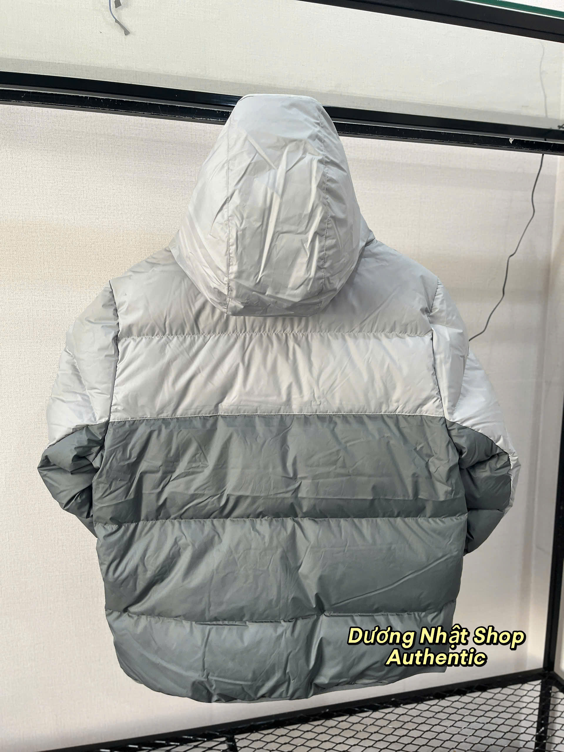 Áo khoác nam có mũ Nike Sportswear Storm-FIT Windrunner DV1132-077 - Hình ảnh 2